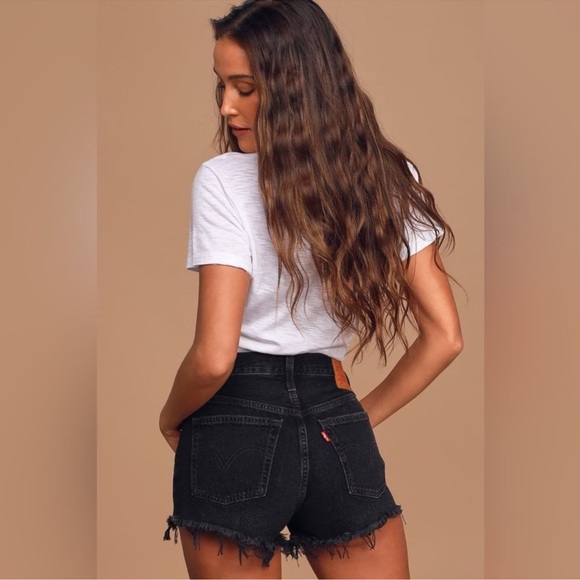 Levi's 501 High-rise Wise Up Black Jean Shorts - Picture 4 of 9